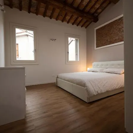 Vittoria Apartments: Contra Busato 40 شقة فيتشنزا